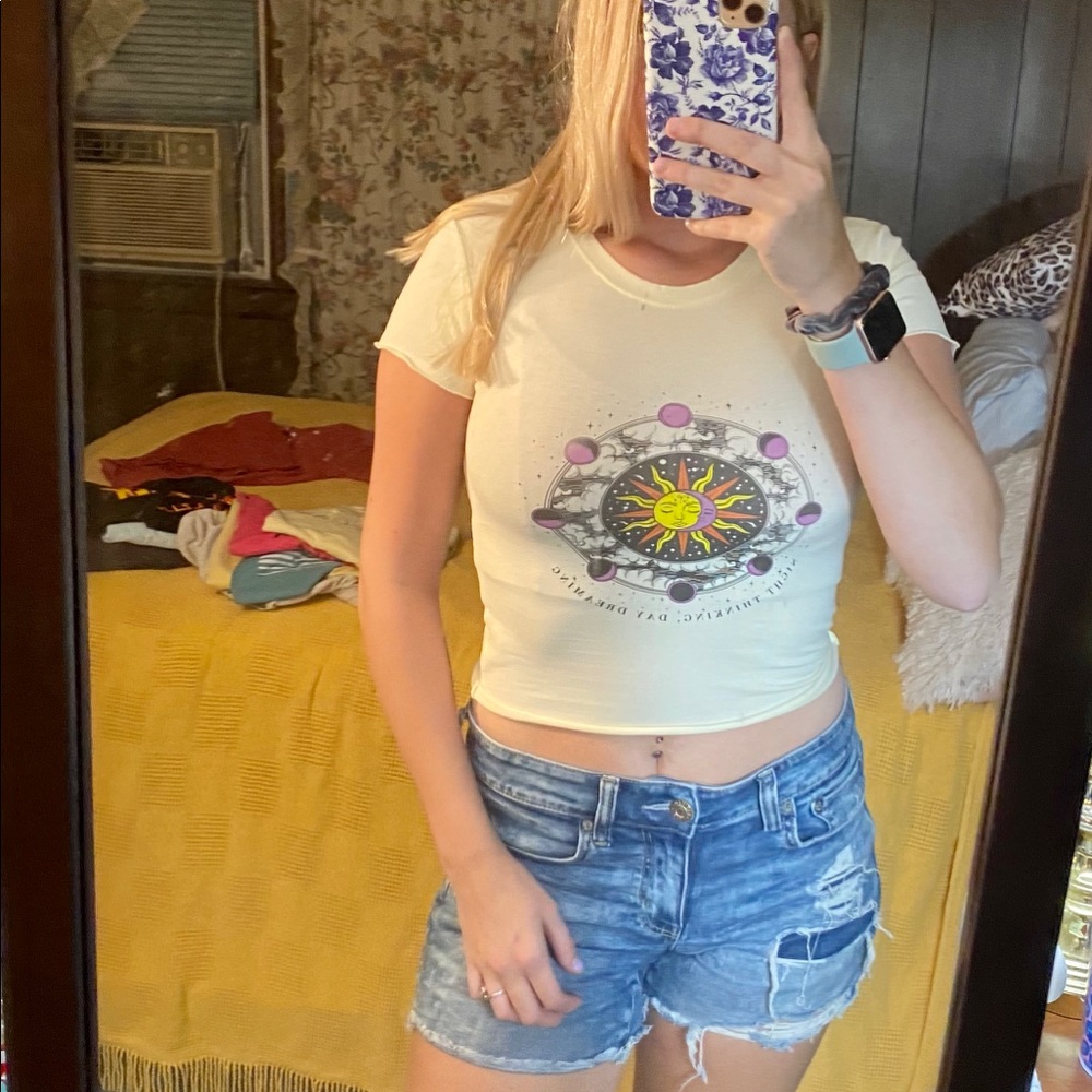 cropped tshirt
